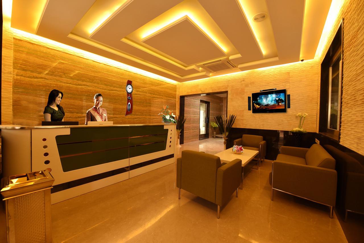 Bed and Breakfast Sky Residency Chennai Exterior foto